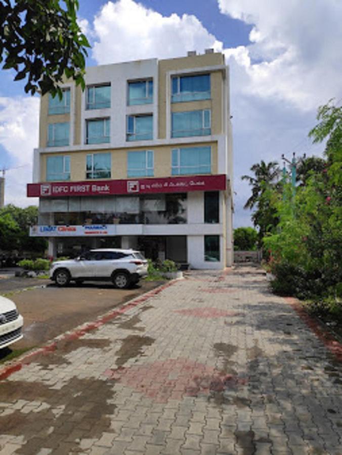 Dsquare Omr By K Hotels Chennai Bagian luar foto